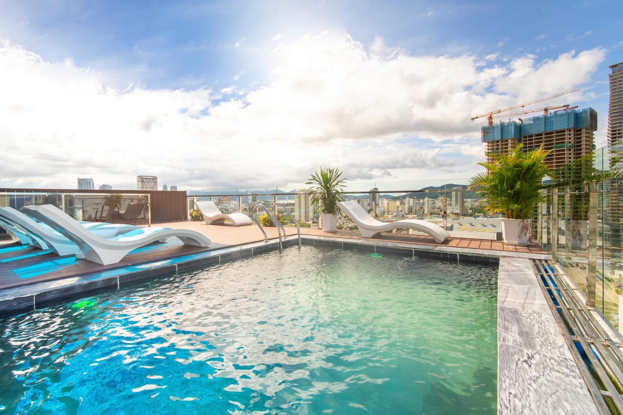 Elites Hotel Da Nang Bagian luar foto